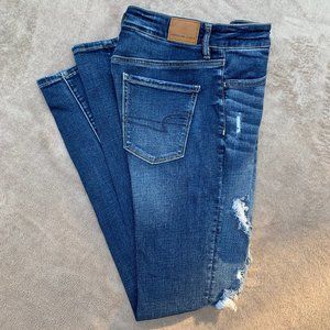 American Eagle Outfitters Super High Rise Super Stretch Distressed Jegging
